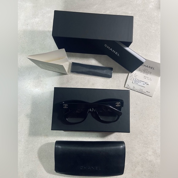 100% AUTH SQUARE CHANEL POLARIZED SUNGLASSES BLACK RECEIPT , CASE , TAG - Picture 11 of 17